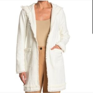 NWOT LAUNDRY BY SHELLI SEGAL
Hooded Bouclé Jacket